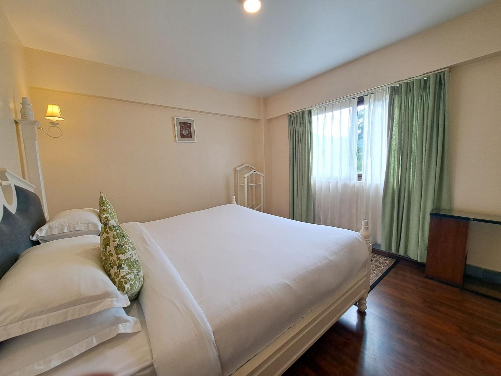 The Heritage Club - Tripura Castle Hotel And Spa 西隆 外观 照片